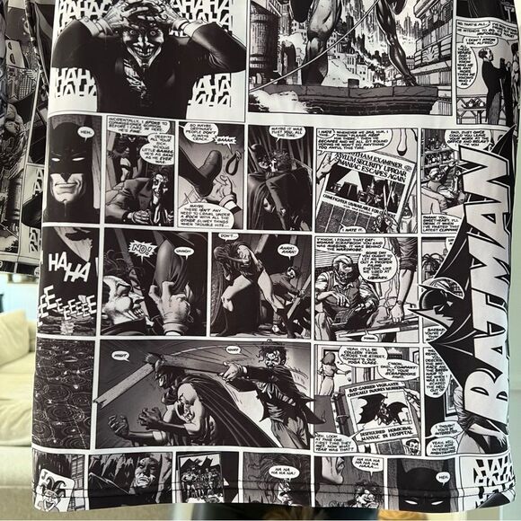 Comic Book Dress - Picture 3 of 7